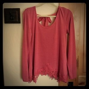 Lace edged long sleeve knit top L/XL